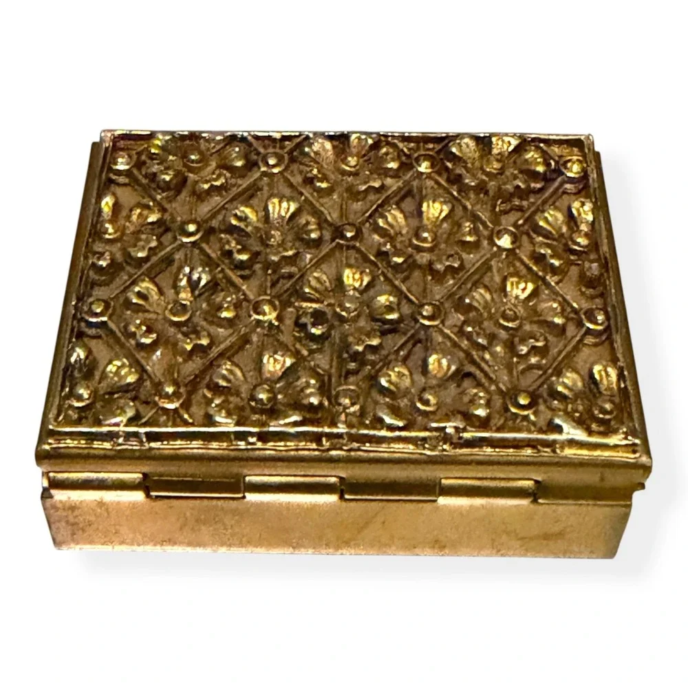 Vintage Gold-Tone Metal Pillbox With Floral Embossed Lid &‎ Blue Velvet Interior